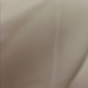 Meet your Posher, Carine